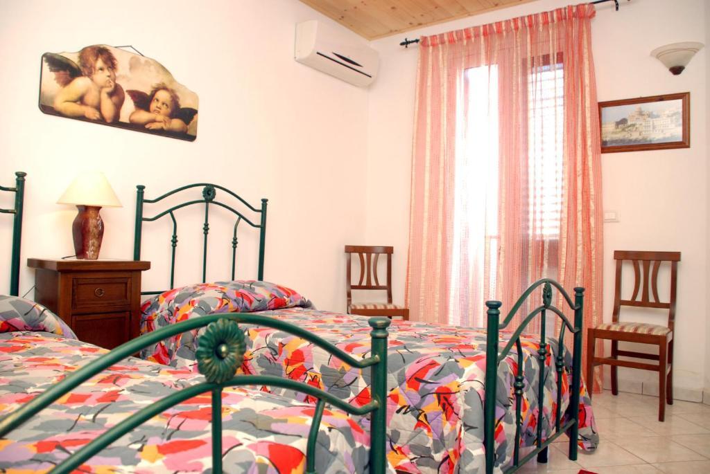 코쿠몰라 Li Pusciai B&B 외부 사진