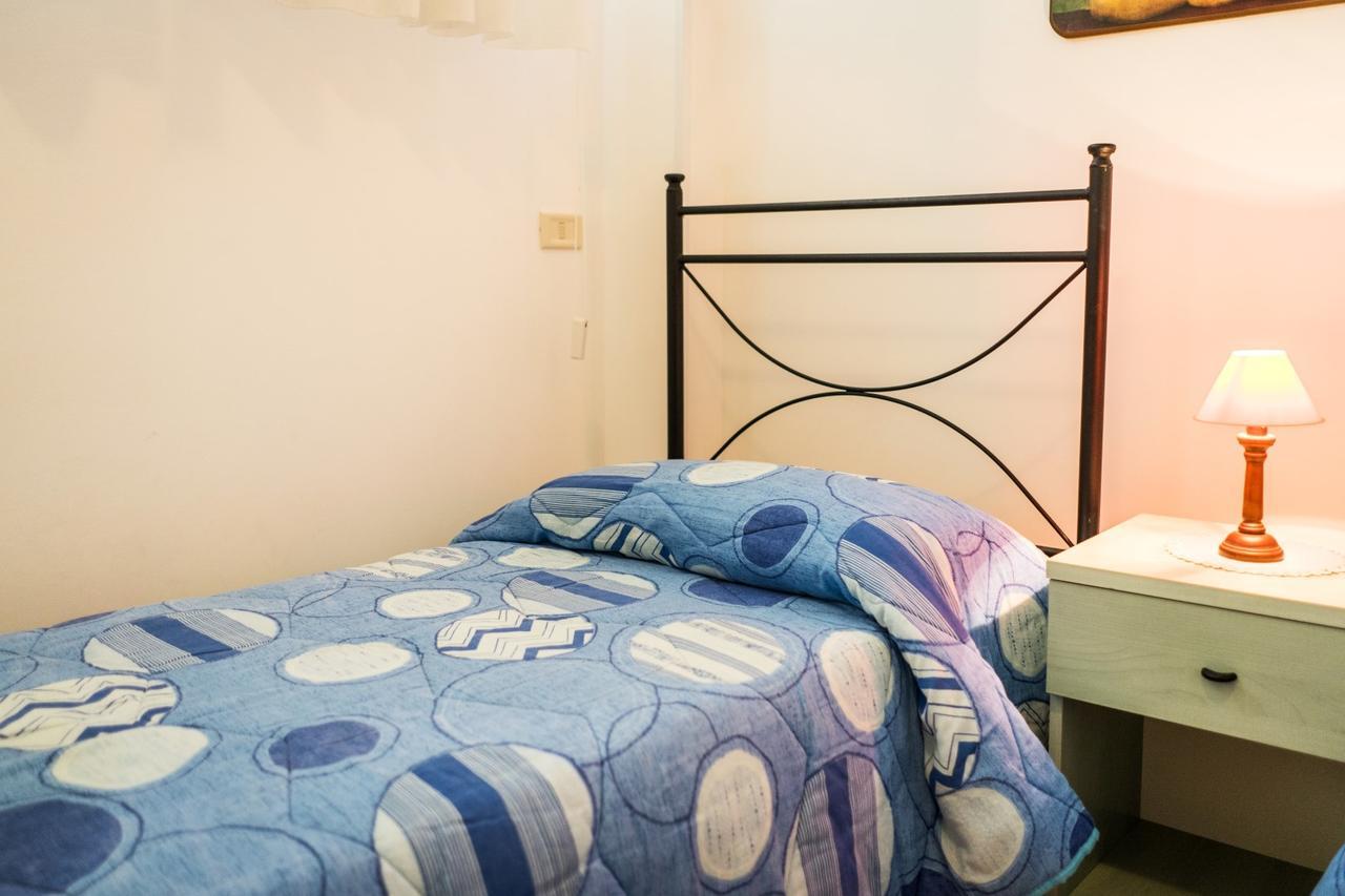 코쿠몰라 Li Pusciai B&B 외부 사진