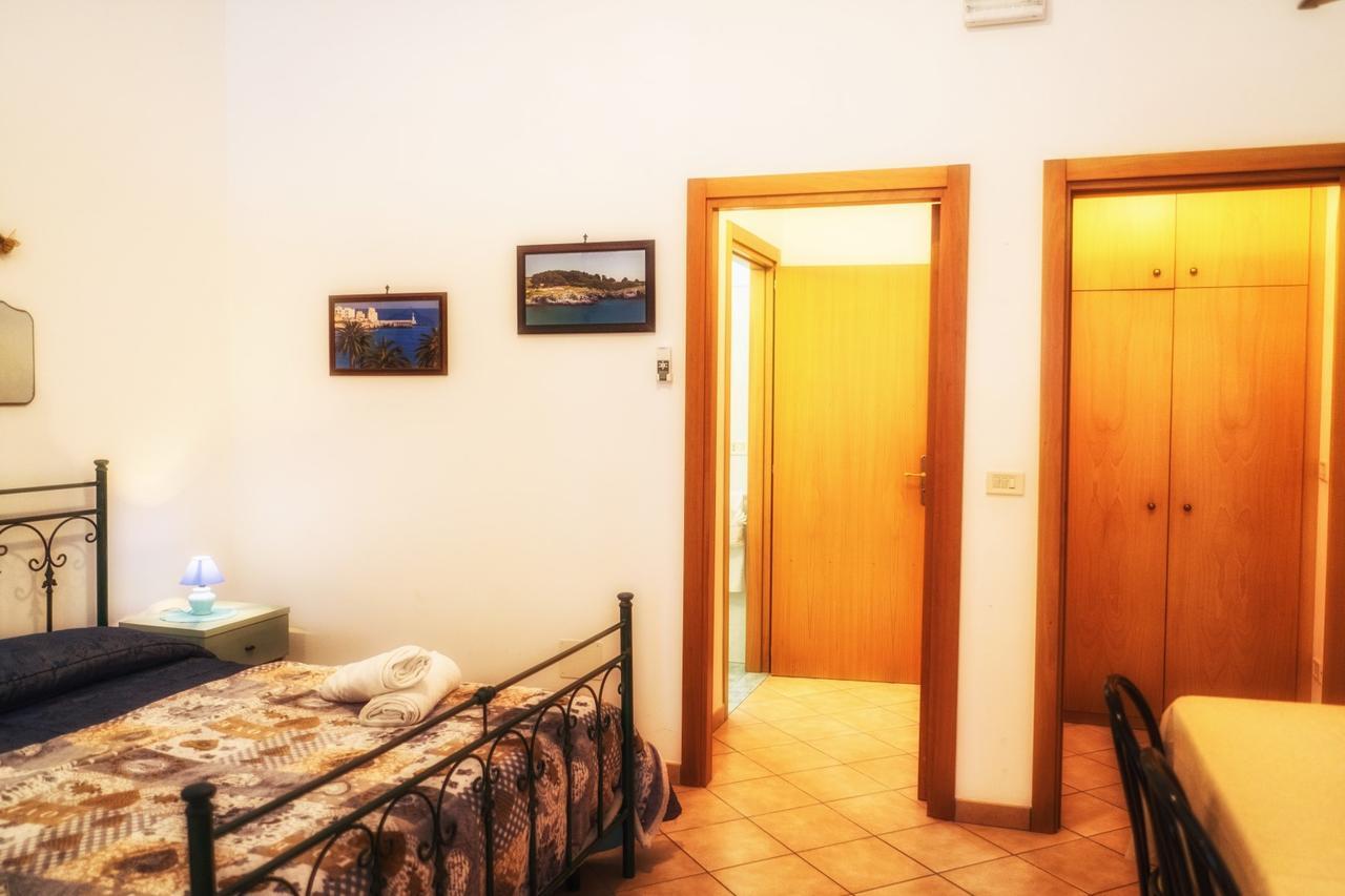 코쿠몰라 Li Pusciai B&B 외부 사진